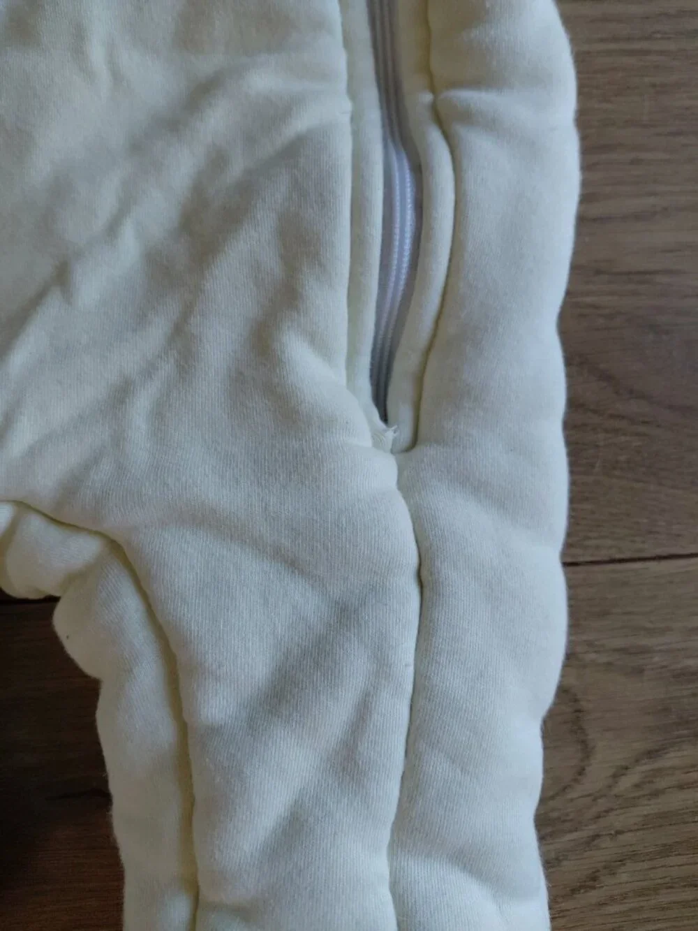 Baby Merlin's Magic Sleepsuit.  Ivory White Size Small 3-6 Months Old 12-18 Lbs